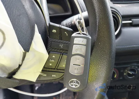 2017 Toyota Yaris Ia z USA, uszkodzony, nr VIN 3MYDLBYV7HY165146